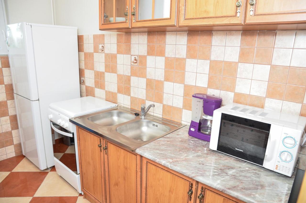 Gabor Aron Apartman Aparthotel Hajdúszoboszló Екстериор снимка