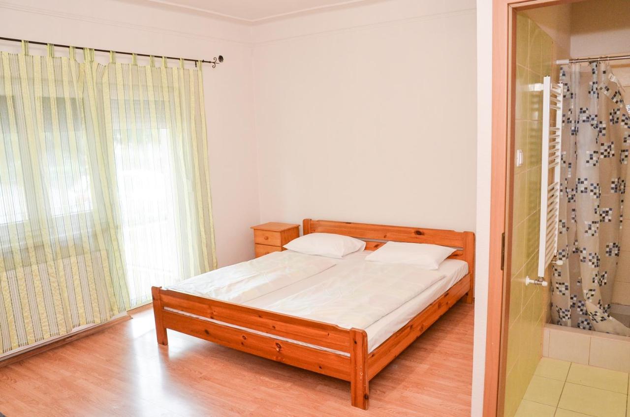 Gabor Aron Apartman Aparthotel Hajdúszoboszló Екстериор снимка