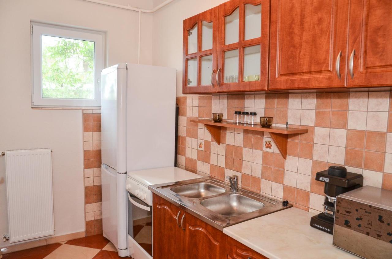 Gabor Aron Apartman Aparthotel Hajdúszoboszló Екстериор снимка